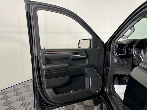 Used 2024 Chevrolet Silverado 1500 RST w/ Protection Package AWD/4WD image 15