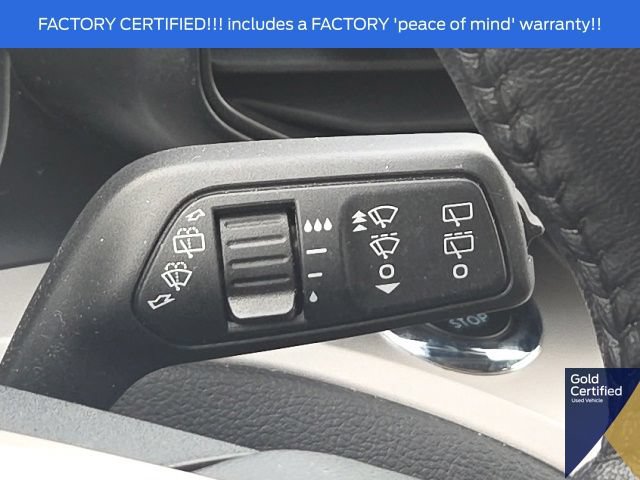 Used 2024 Ford Explorer XLT AWD/4WD image 45