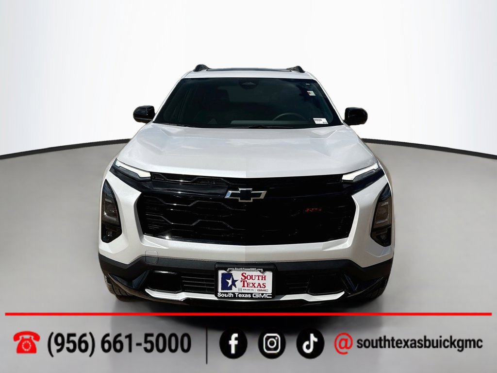 Used 2025 Chevrolet Equinox RS w/ Safety and Technology Package FWD image 2