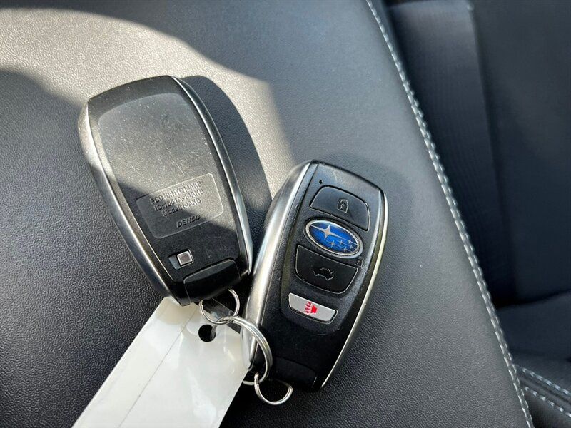 Used 2024 Subaru Ascent Premium w/ Convenience Package AWD/4WD image 35