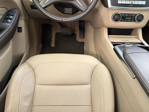 Used 2015 Mercedes-Benz ML 350 4MATIC image 62