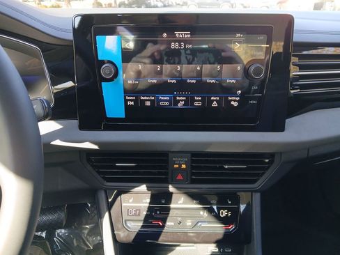 New 2026 Volkswagen Jetta SE image 18