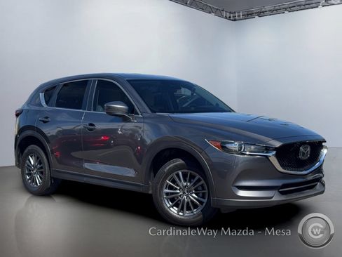 Used 2019 MAZDA CX-5 Touring FWD image 2