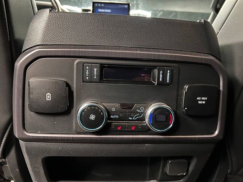 Used 2023 Ford Expedition Max Platinum AWD/4WD image 18