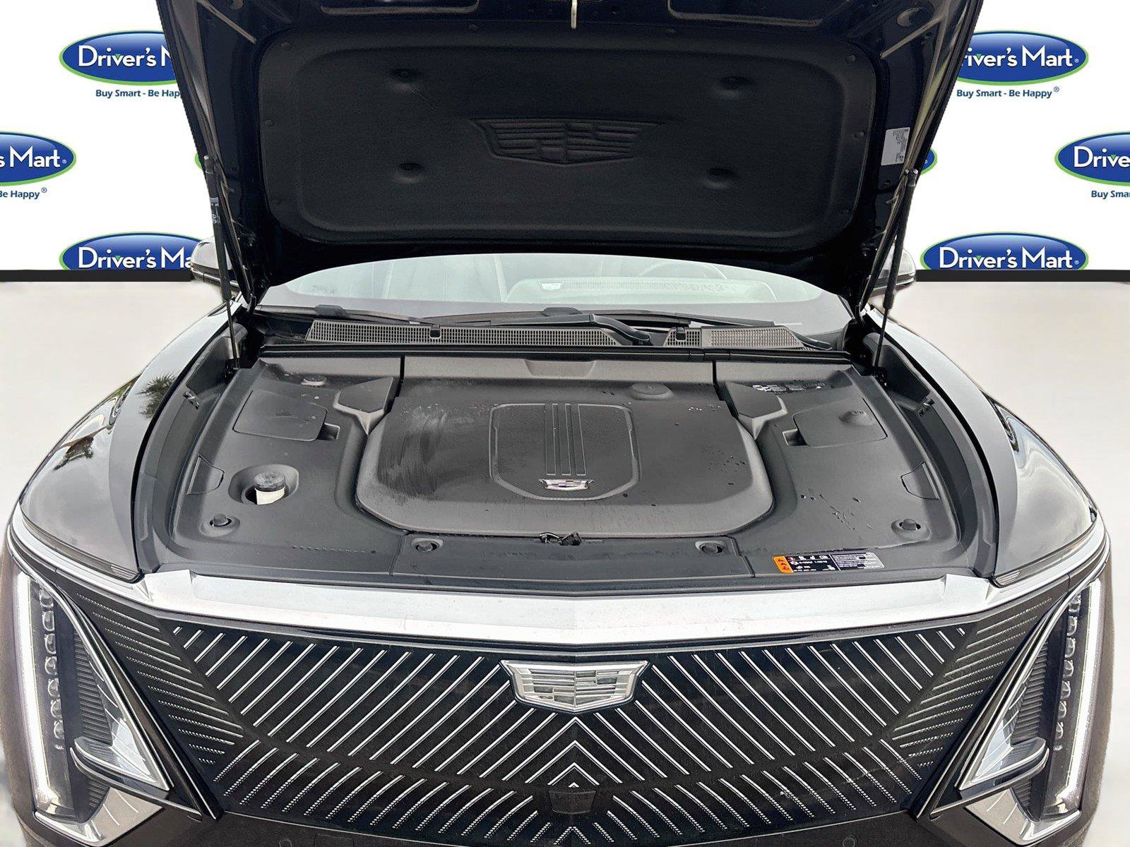 Used 2024 Cadillac Lyriq Tech RWD image 29