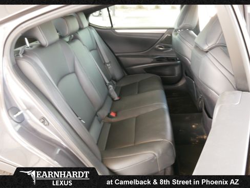 Used 2023 Lexus ES 350 F Sport w/ Accessory Package (Z2) FWD image 3