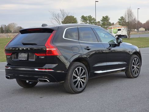 Used 2020 Volvo XC60 T5 Inscription w/ Protection Package image 7