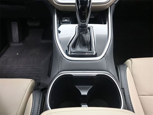 Used 2024 Subaru Outback Limited w/ Popular Package #2 image 13