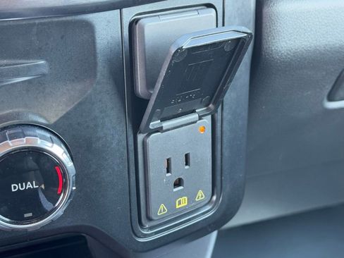 Used 2024 Ford F250 Lariat image 18