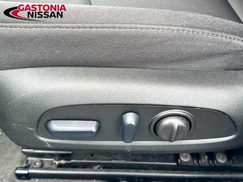 Used 2024 Chevrolet Malibu LT FWD image 26