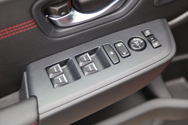New 2026 Honda Pilot Black Edition image 31