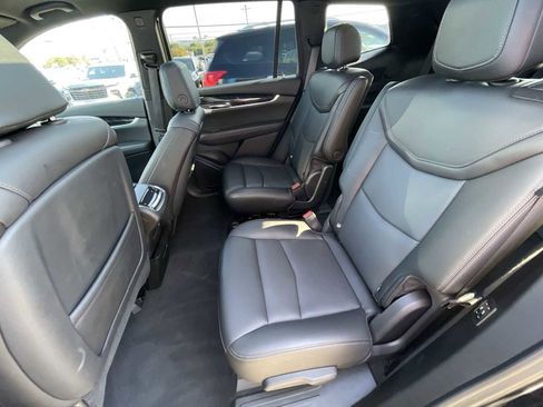 Certified 2025 Cadillac XT6 Premium Luxury image 26