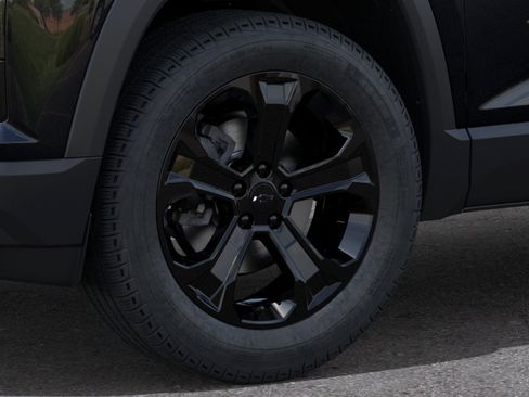 New 2026 Chevrolet Equinox LT w/ Midnight Edition FWD image 9