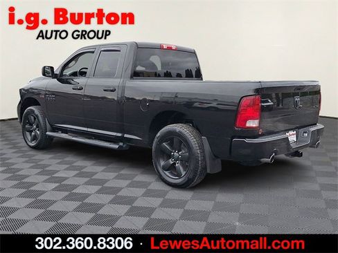 Used 2017 RAM 1500 Express w/ Black Ram 1500 Express Group image 4