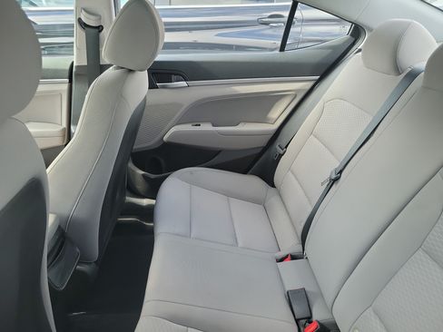 Used 2020 Hyundai Elantra Value Edition w/ Cargo Package (C1) FWD image 9