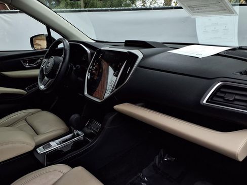 Used 2023 Subaru Ascent Limited image 21