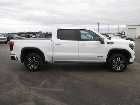 Certified 2024 GMC Sierra 1500 AT4 w/ Technology Package image 4