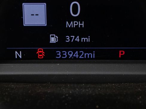 Used 2020 Chevrolet Silverado 2500 LTZ w/ LTZ Premium Package image 17