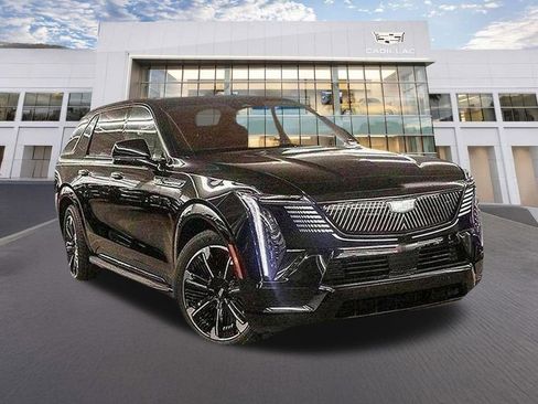 Used 2026 Cadillac Escalade IQL Sport 1 AWD/4WD image 3