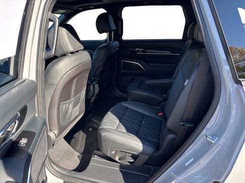 Certified 2025 Kia Telluride EX X-Line image 12
