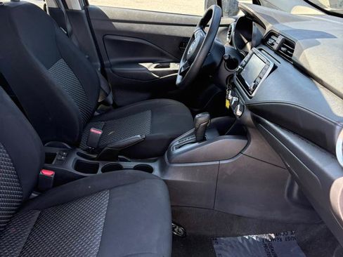 Used 2023 Nissan Versa S w/ Trunk Package FWD image 17
