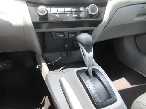Used 2012 Honda Civic EX-L image 26