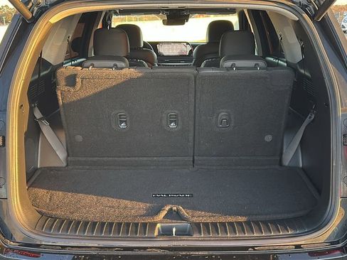 Used 2023 Hyundai Palisade Limited image 36