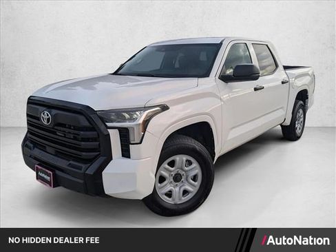 Used 2021 Toyota Tundra SR5 RWD image 1