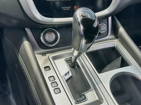 Used 2019 Nissan Murano SL w/ Cargo Package FWD image 17