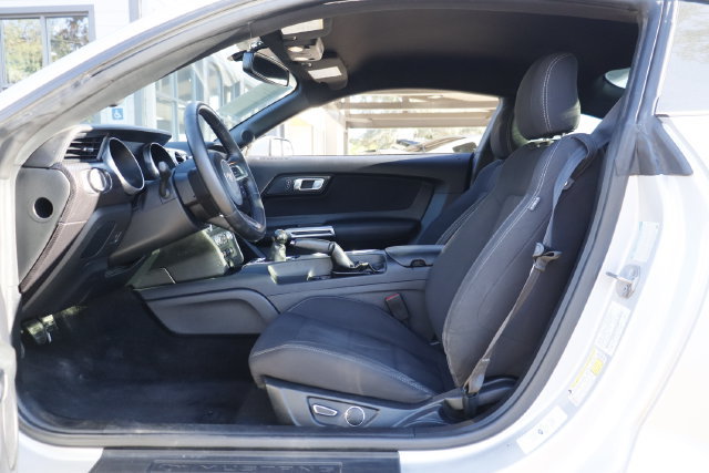 Used 2019 Ford Mustang GT w/ GT Performance Package RWD image 13