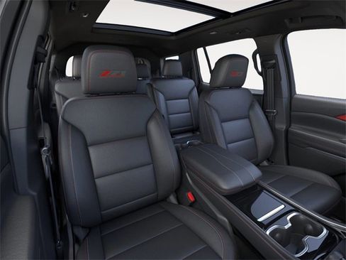 New 2026 Chevrolet Traverse Z71 w/ Enhanced Driving Package image 16