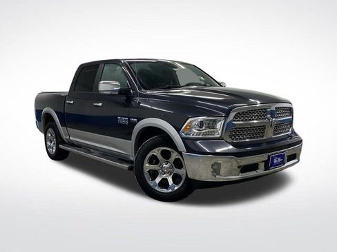 Used 2017 RAM 1500 Laramie image 47