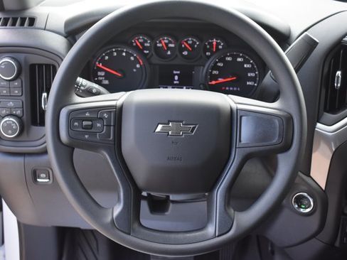 New 2026 Chevrolet Silverado 1500 Custom Trail Boss w/ LPO, Dark Essentials Package AWD/4WD image 23
