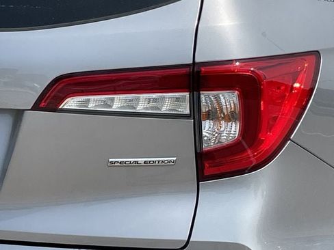 Used 2021 Honda Pilot Special Edition image 6