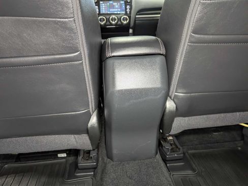 Used 2017 Subaru Forester 2.5i Touring AWD/4WD image 21