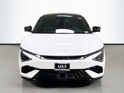 Used 2025 Kia EV6 GT-Line image 2