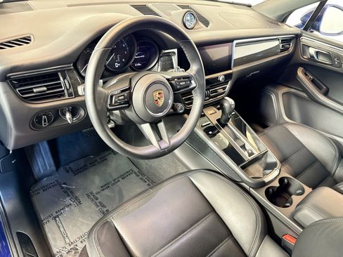 Certified 2024 Porsche Macan GTS AWD/4WD image 4