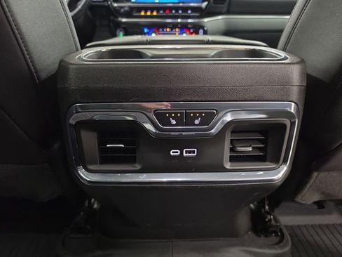 Used 2024 Chevrolet Silverado 1500 LTZ AWD/4WD image 27