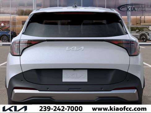 New 2026 Kia Sportage EX image 13