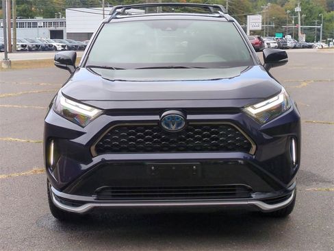 Used 2023 Toyota RAV4 XSE image 9