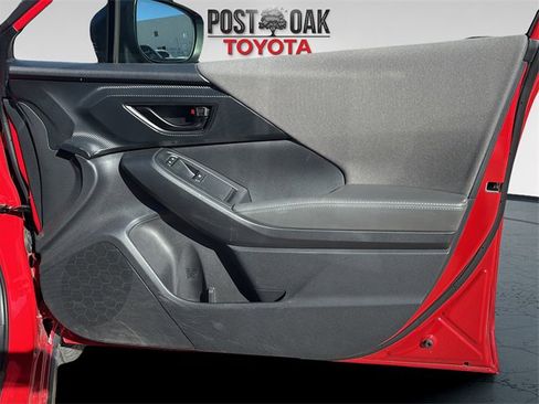 Used 2024 Subaru Crosstrek 2.0i Premium w/ Popular Package #3 image 10