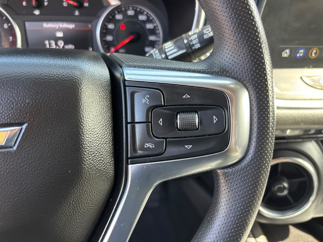 Used 2024 Chevrolet Blazer LT w/ Convenience Package FWD image 19