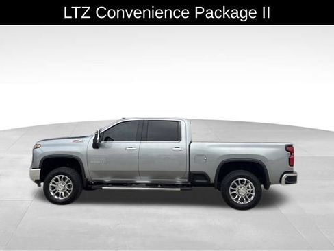Certified 2025 Chevrolet Silverado 2500 LTZ w/ LTZ Premium Package AWD/4WD image 5