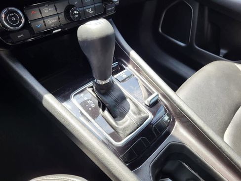 Certified 2024 Jeep Compass Latitude image 22