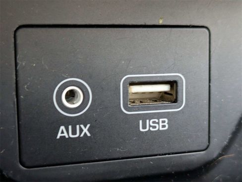 Used 2019 Hyundai Tucson SE image 21