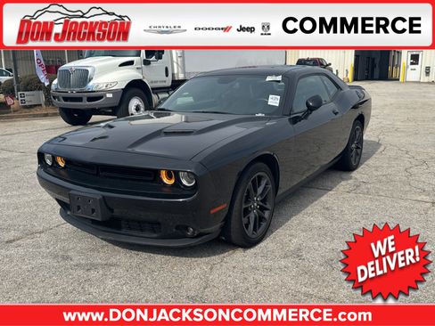 Used 2021 Dodge Challenger SXT w/ Plus Package image 1