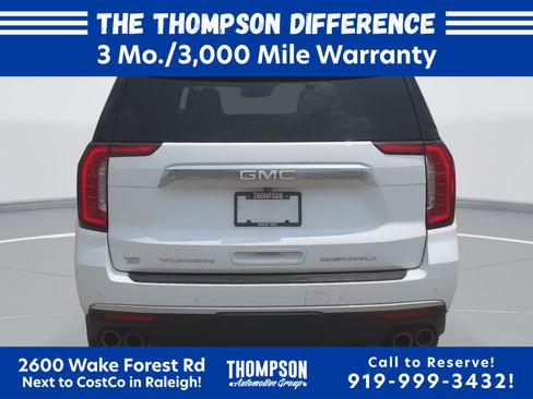 Used 2021 GMC Yukon XL Denali RWD image 4
