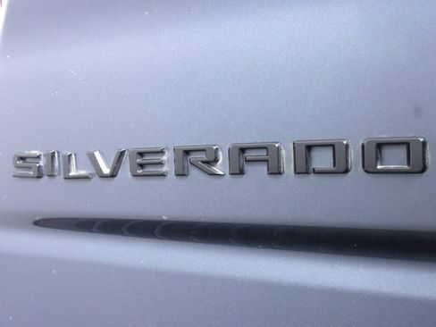 Used 2020 Chevrolet Silverado 1500 Custom Trail Boss image 35