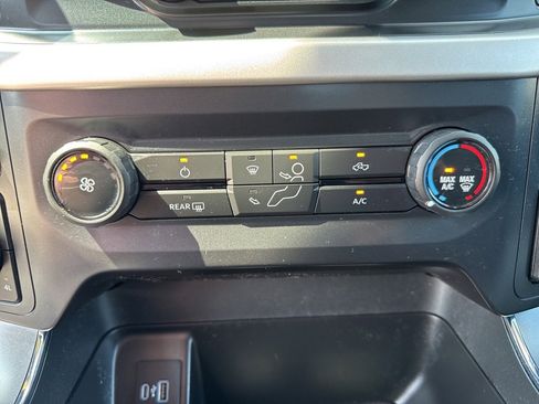 Used 2021 Ford F150 XLT image 42