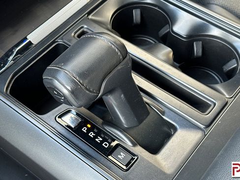 Used 2024 Ford F150 Lariat image 26